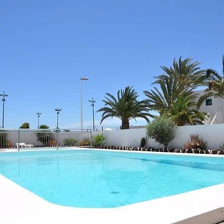 Dunia 211 * Πουέρτο Ντελ Κάρμεν